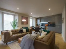 Fell View Residences Lakes Escape by LetMeStay