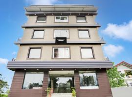 Super Townhouse Dharamshala，位于达兰萨拉的酒店