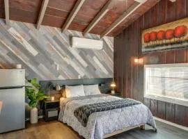 Private Deck and Views Frazier Mountain Cabin