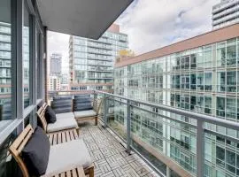 Studio Gem in the lovely Waterfront Communities