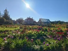Woodside Farm Country Inn