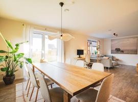 ruhige Lage Glasfaser WLAN Sonnenhaus mit Garten，位于Ellerhoop的酒店