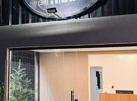 Hotel Coutinho，位于皮拉波拉的酒店