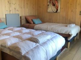 Bed and Breakfast Lujo 2 personas，位于Cabeceras的酒店