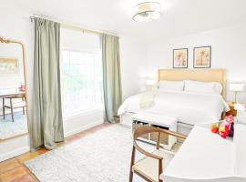 The Mary Anne Boutique Hotel USVI，位于夏洛特阿马利亚的酒店