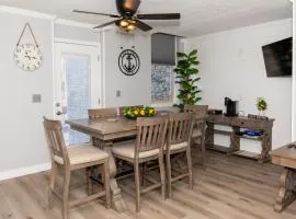 NEW! Remodeled & Upgraded Vacation Apartment