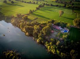 Greetoe Camp Panna，位于克久拉霍的酒店