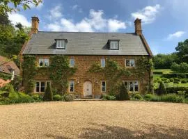 Everdon Hill House - B&B
