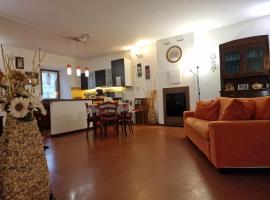 La Casa di Elena，位于卡梅里诺的酒店