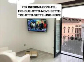 Al Teatro Verdi Luxury Apartment - Central e near the Sea