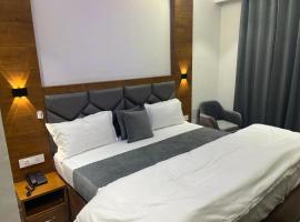 Hotel Nath，位于卡尔卡的酒店