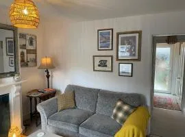 No 28 cosy cottage in the heart of Cowes