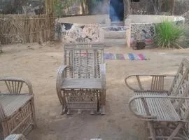 أطيل إنشال Camp Atil Inshaal