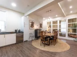 Home-loving apartment Bilbao centre with Parking