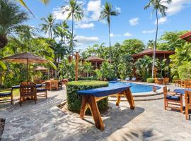 Tambor Tropical Beach Resort- Adults Only，位于坦波的酒店