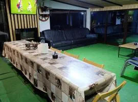 Casă de vacanţă ,,La Vălucu"