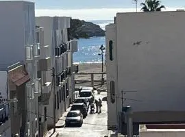 Pa Levante, centrico y a cien metros de la playa