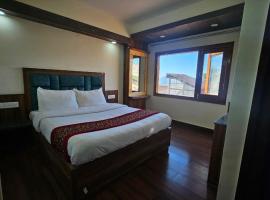 Hotel New Pankaj - Near Mall Road，位于西姆拉的酒店