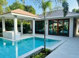 Villa The Palm Sip Song