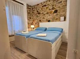 TUUL ETXEA, Habitación en caserío a 8km de Bilbao, Baño compartido