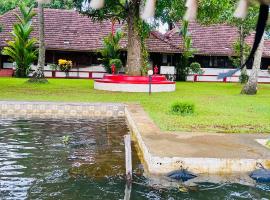The Pamba Heritage Villa，位于Champakulam的酒店