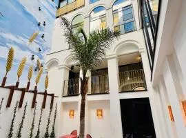 Hotel Divino & Aparthotel