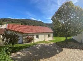 Au Moryllon