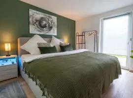 Apart79-Indust Design I Garden with Terrace I Smart TV I Free Parking I Free WiFi