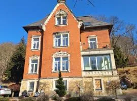 Ferienwohnung Rote-Villa