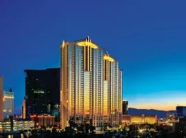 Signature- Balcony Strip View- High floor- NO parking fee