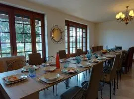 Villa Maëlla - 2 gîtes - jardin, piscine et SPA privés