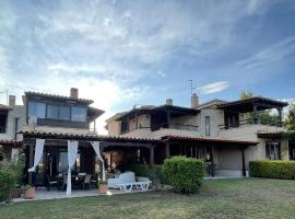 Ira's House Afitos，位于阿菲托斯的酒店