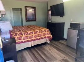 Town & Country Motel