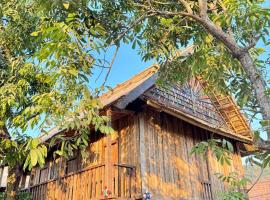 Ban Anoulak - Cultural Preservation Village