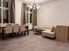 Pearl Bee Deluxe Suites，位于比尔森的酒店