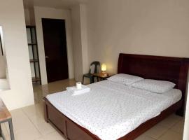 S and T Tourist Inn，位于Bulalaqui的酒店
