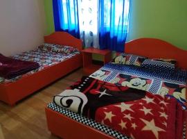 Pine Valley Homestay，位于Padamchen的酒店