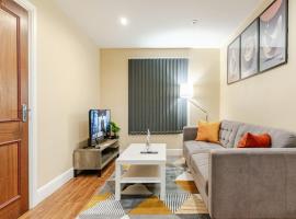 Cozy Flat in Walsall Town Centre，位于沃尔索尔的酒店