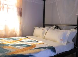 Duggers Motel Lusaze，位于坎帕拉的酒店