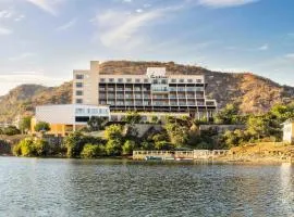Via Lakhela Resort & Spa