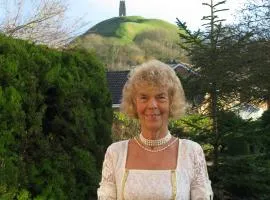 Camelot Retreat - Tor View