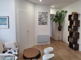 Chez Manon - Le Cocon Zen，位于吕米伊的酒店