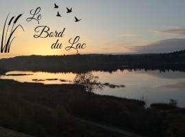 Le Bord du Lac - Duplex - Meublé 3 étoiles，位于马尔比伊松的酒店