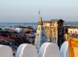 Bellissimo Boutique Hotel，位于桑给巴尔阿贝德·阿曼尼·卡鲁姆国际机场 - ZNZ附近的酒店