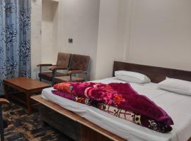 Jammu Ala Guest house，位于贾姆穆的酒店