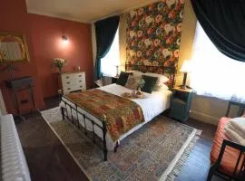 Samuels' a duplex apartment by Spires Accommodation in Lichfield City Centre