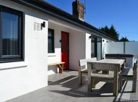 Ty Clyd, a cottage by the sea