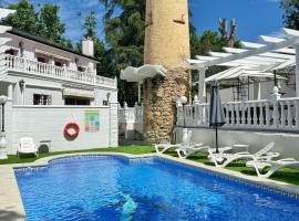 Hostal El Brillante - Alojamientos El Duque，位于科尔多瓦的酒店