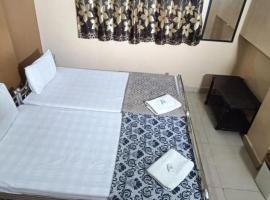 Honest Guest House，位于瓦皮的酒店