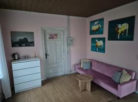 cozy view apartment，位于霍耶的酒店